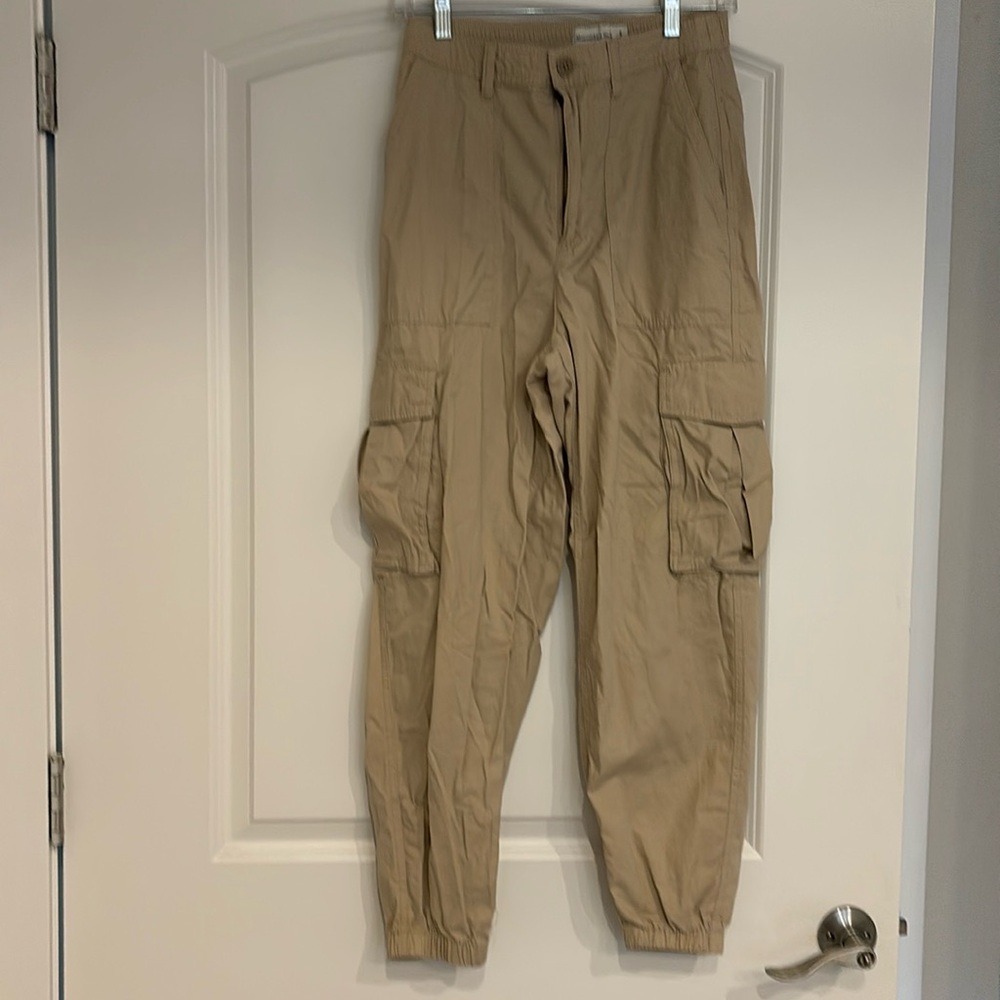 Abercrombie & Fitch High Rise Cargo